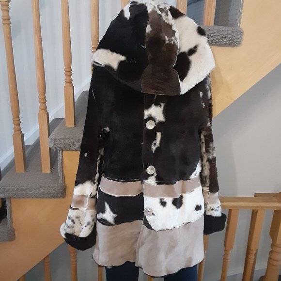 Vintage Cowhide Coat- Women's Size M - Picture 3 of 14